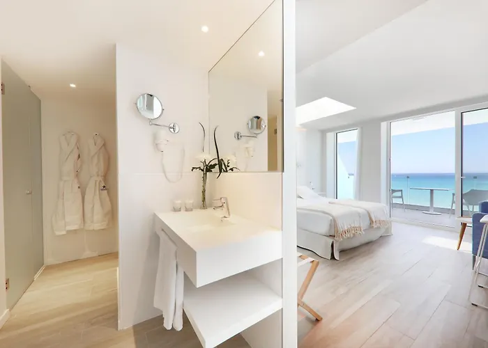 Iberostar Waves Bahia De Palma - Adults Only Hotel 4*