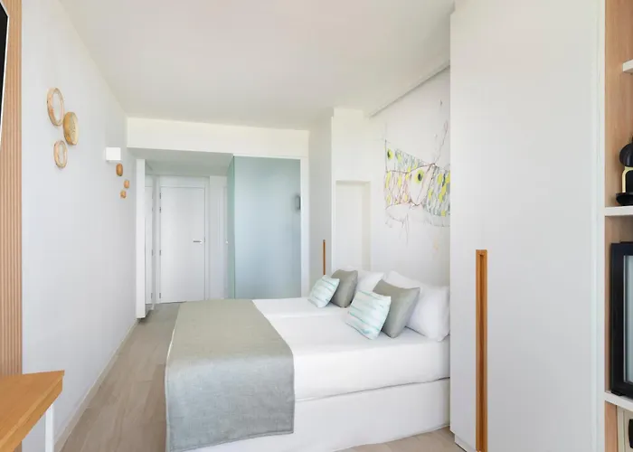 Hotell Iberostar Waves Bahia De Palma - Adults Only 4*