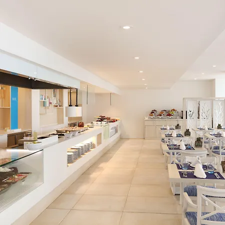 Iberostar Waves Bahia De Palma - Adults Only 4* פלאייה דה פאלמה