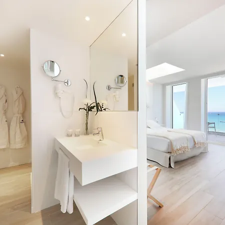 Iberostar Waves Bahia De Palma - Adults Only פלאייה דה פאלמה